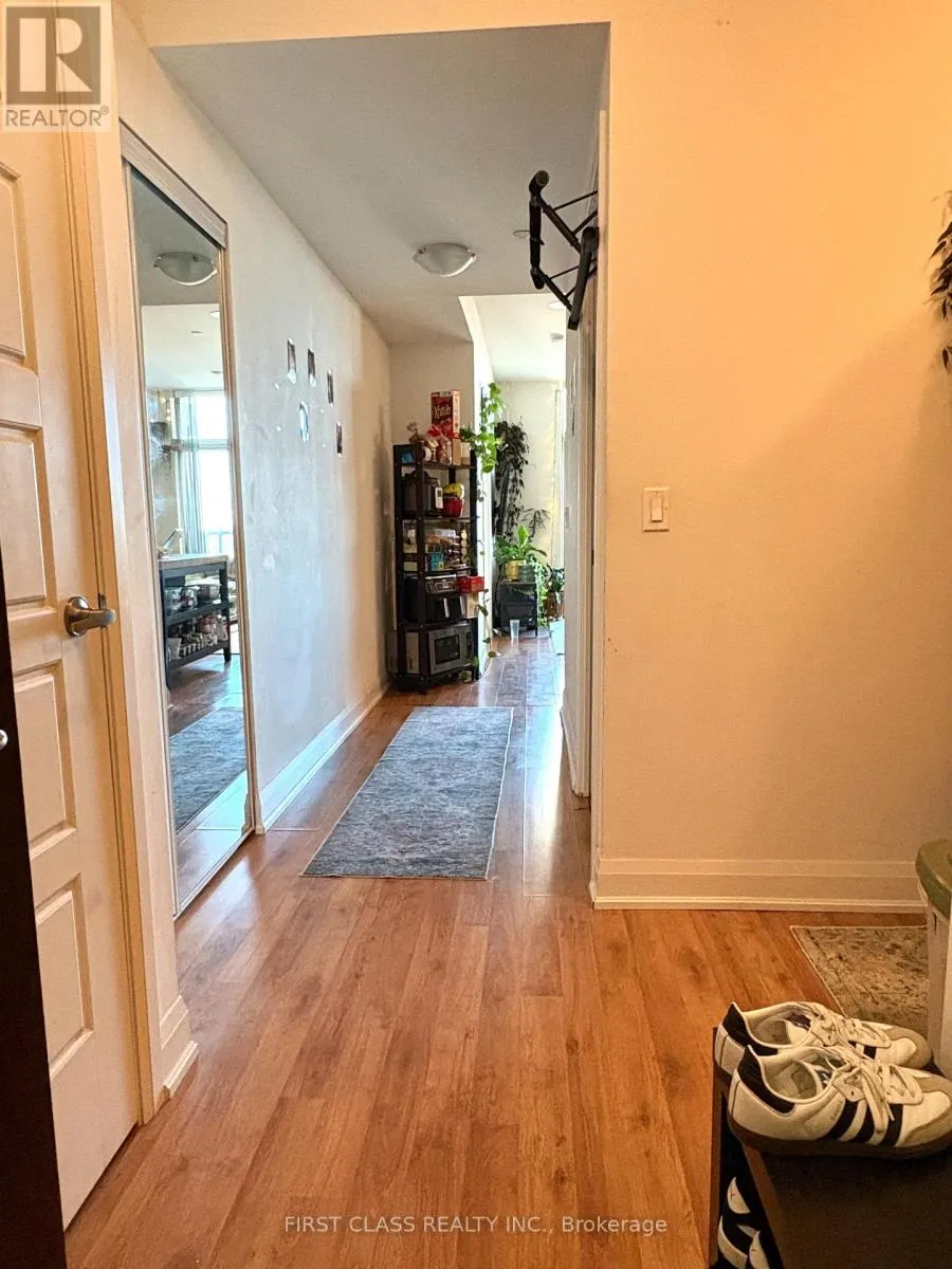 1612 - 68 CANTERBURY PLACE