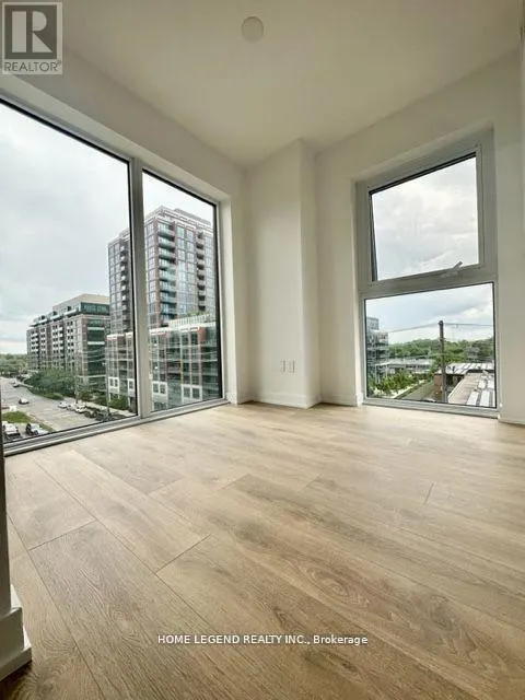 506 - 8 TIPPETT ROAD