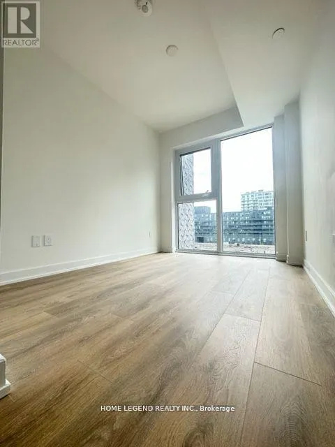 506 - 8 TIPPETT ROAD