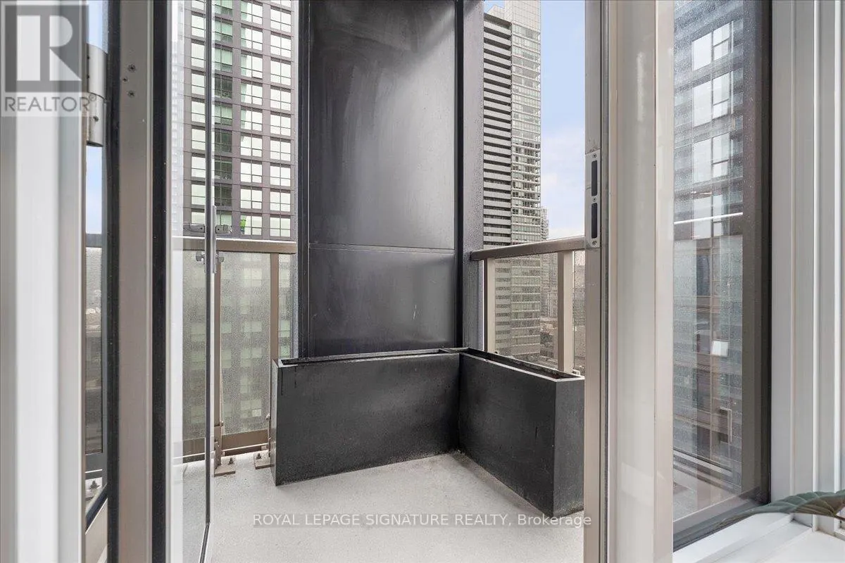 1514 - 35 MERCER STREET