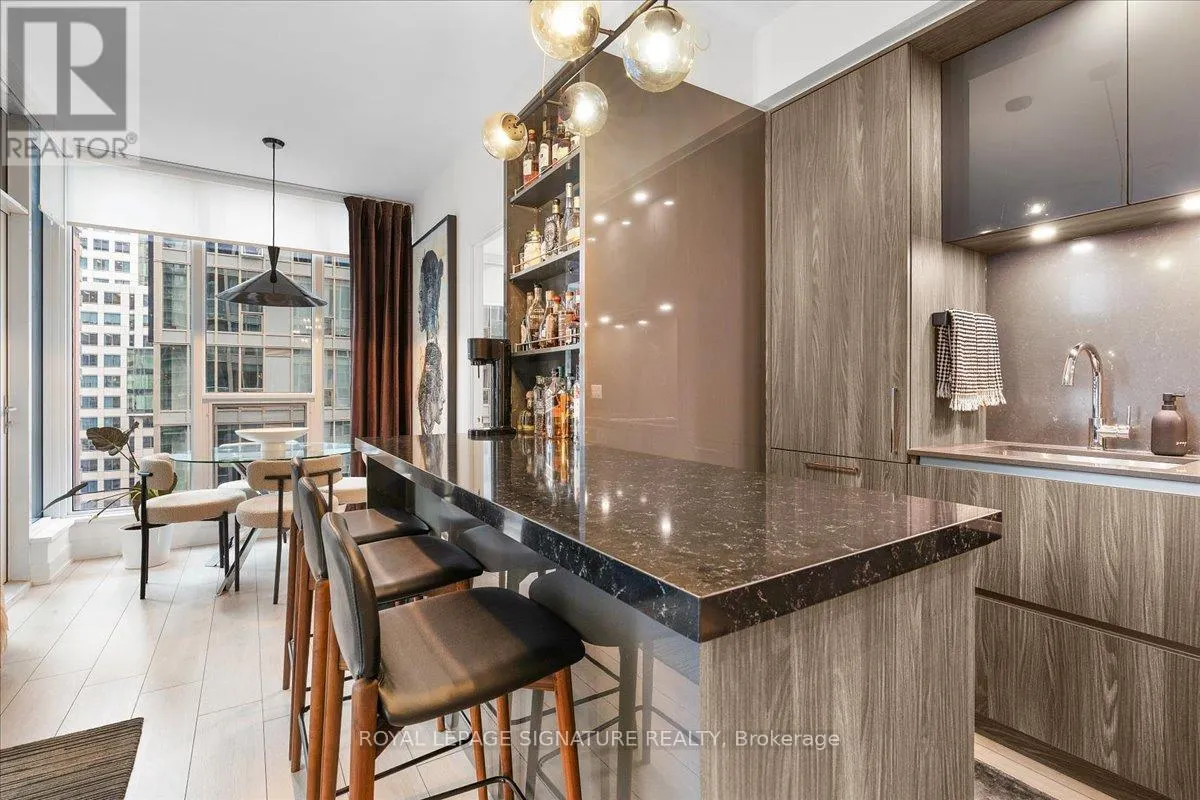 1514 - 35 MERCER STREET