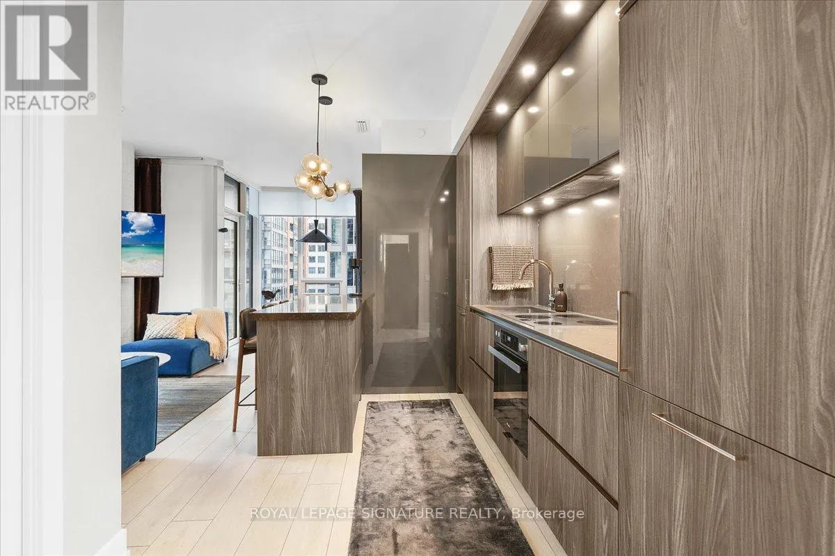 1514 - 35 MERCER STREET