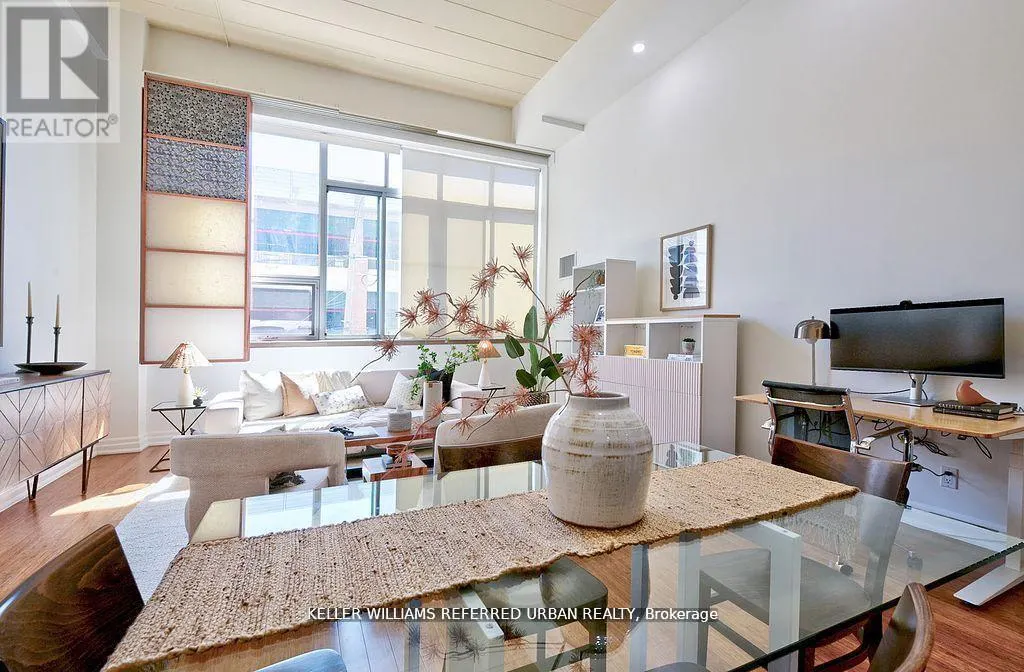 209 - 160 BALDWIN STREET