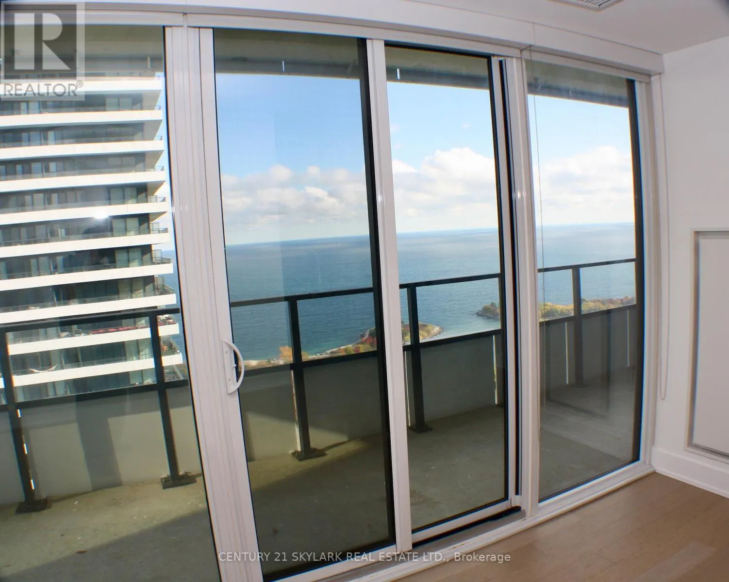 3416 - 30 SHORE BREEZE DRIVE