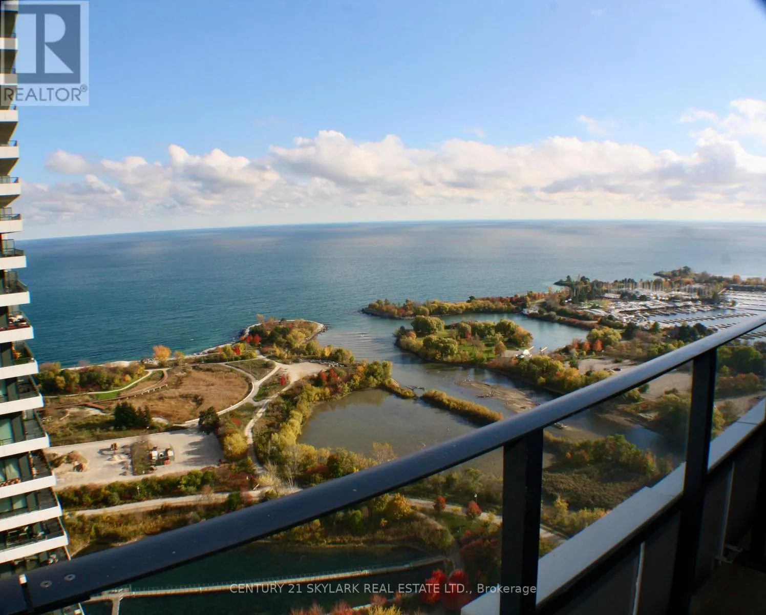 3416 - 30 SHORE BREEZE DRIVE