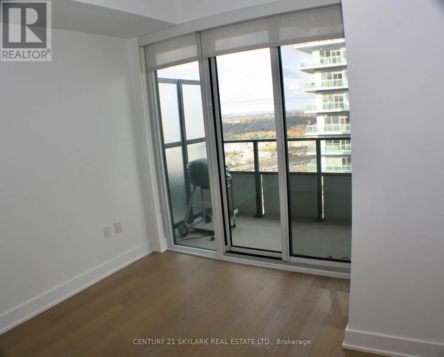 3416 - 30 SHORE BREEZE DRIVE