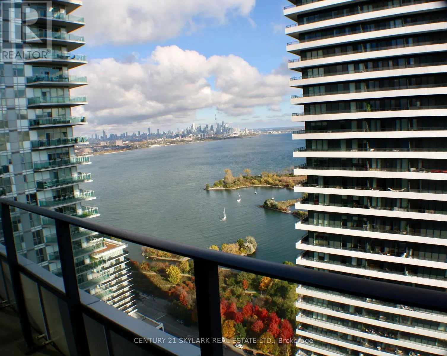 3416 - 30 SHORE BREEZE DRIVE