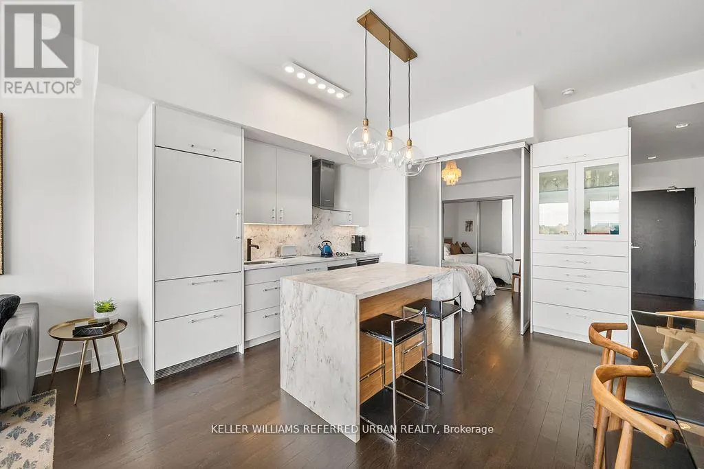 1015 - 3018 YONGE STREET