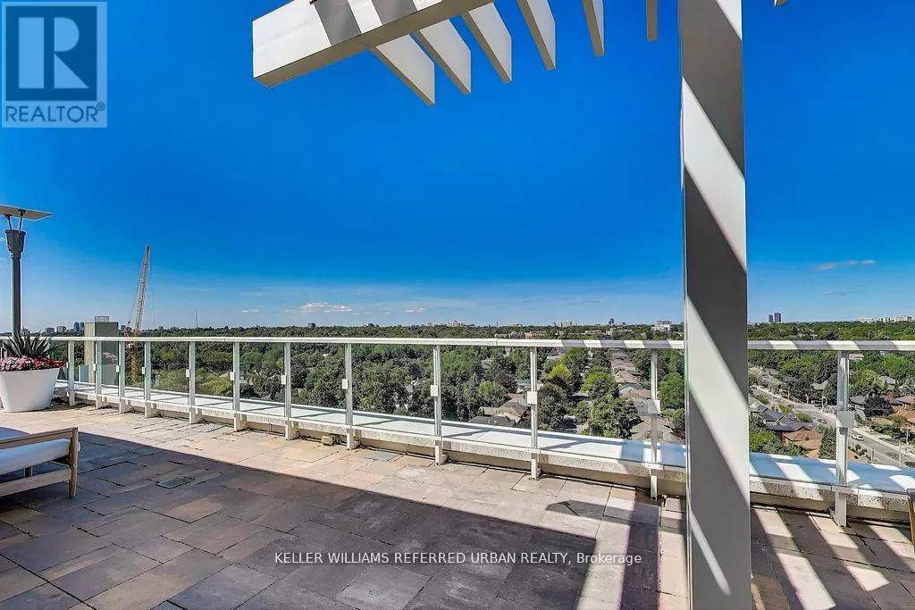 1015 - 3018 YONGE STREET