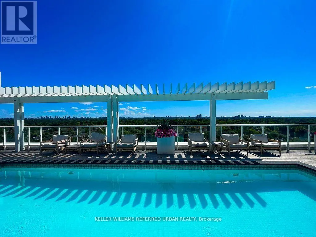 1015 - 3018 YONGE STREET