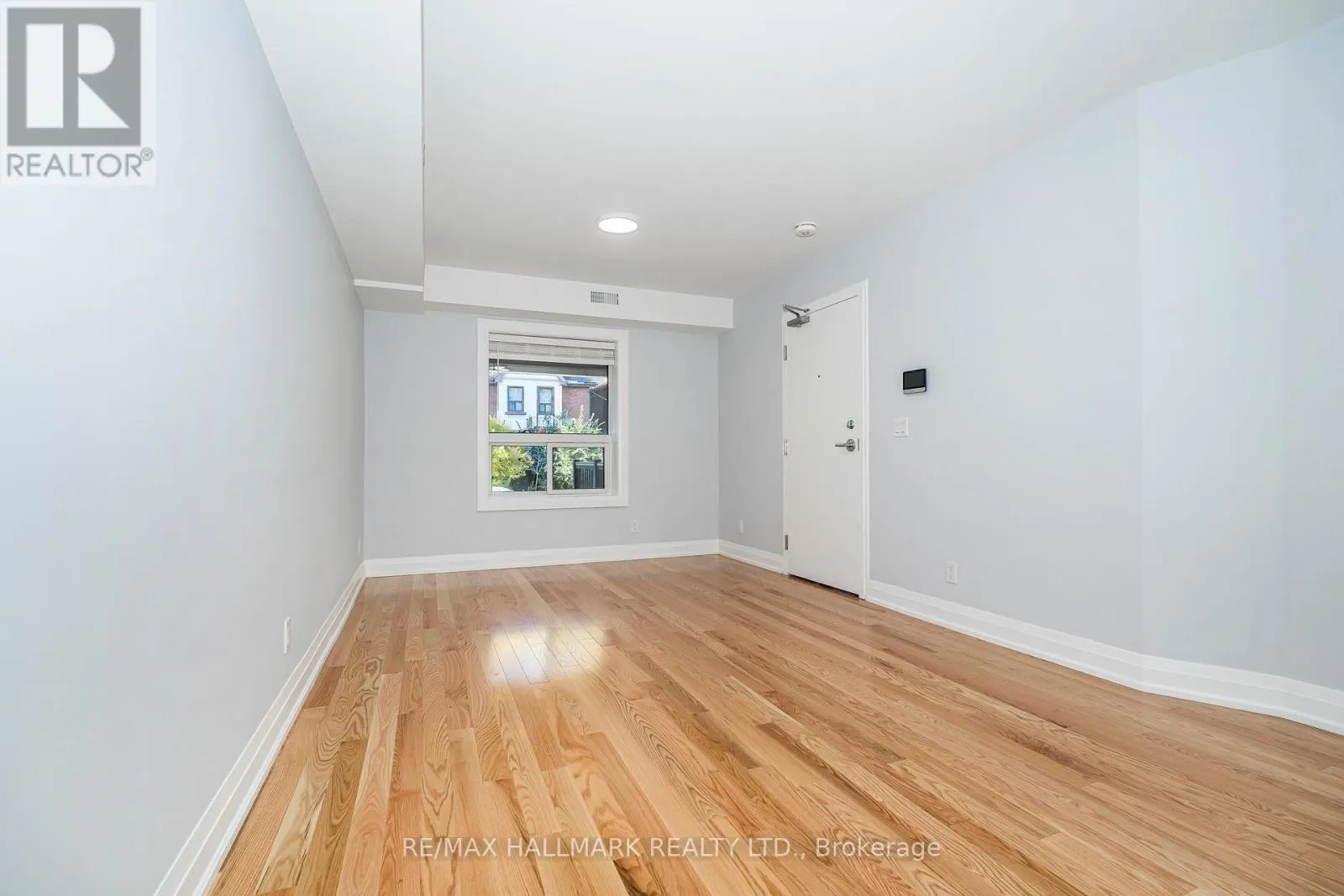 #2 MAIN - 519 GLADSTONE AVENUE