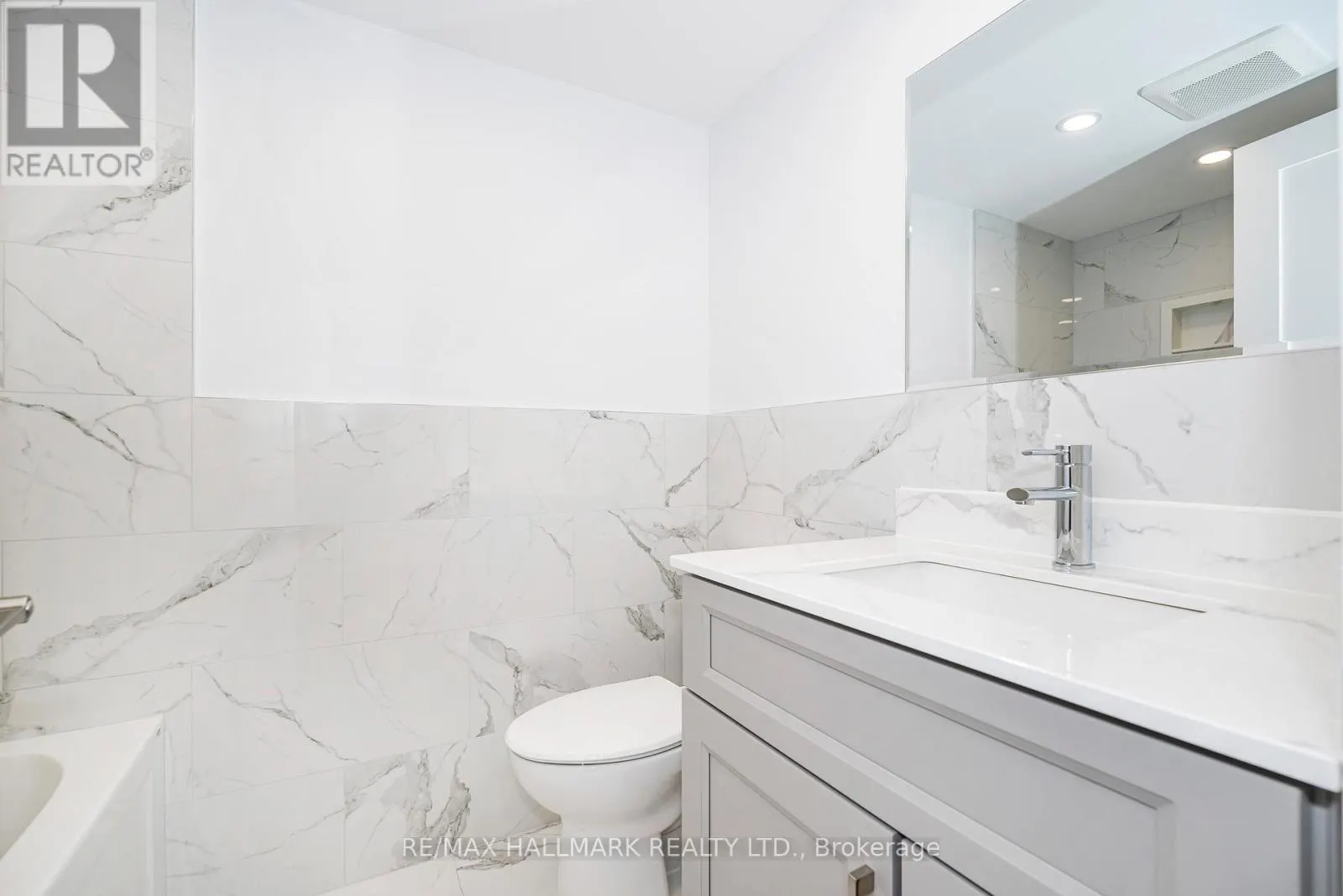 #2 MAIN - 519 GLADSTONE AVENUE