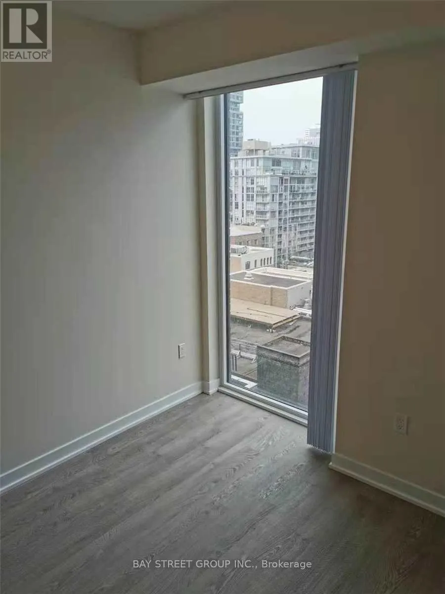 1101 - 99 JOHN STREET E