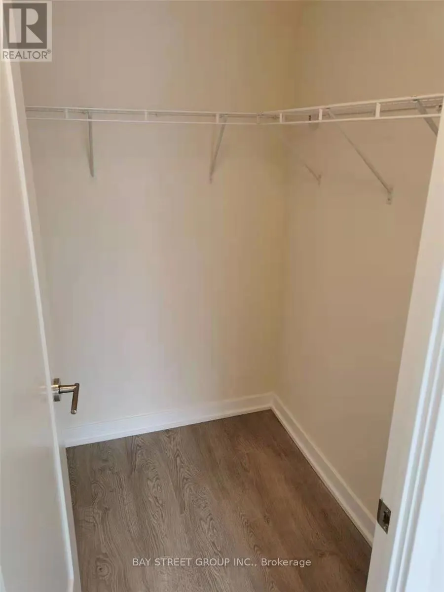 1101 - 99 JOHN STREET E