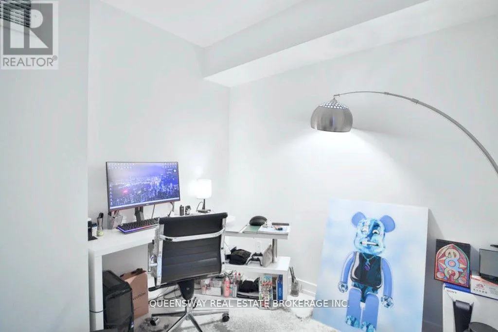 3509 - 19 WESTERN BATTERY ROAD