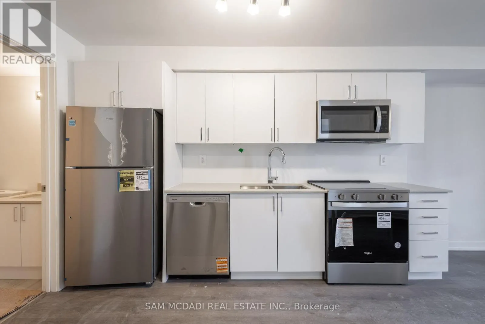 114 - 1680 VICTORIA PARK AVENUE