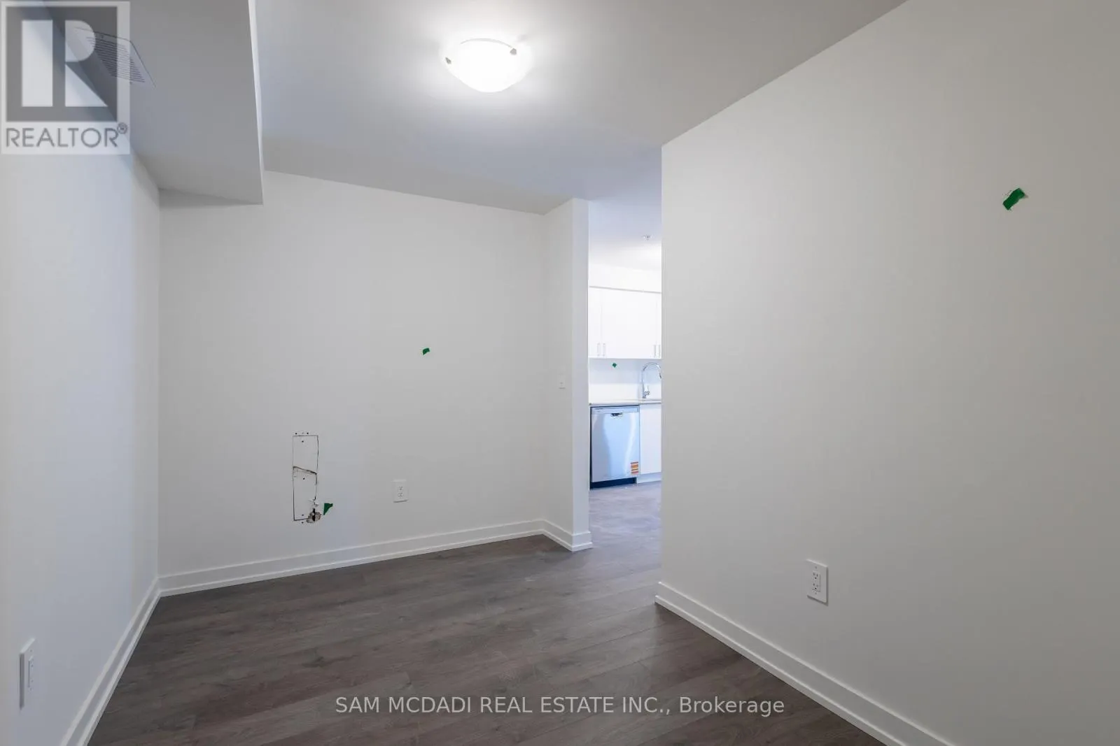 114 - 1680 VICTORIA PARK AVENUE