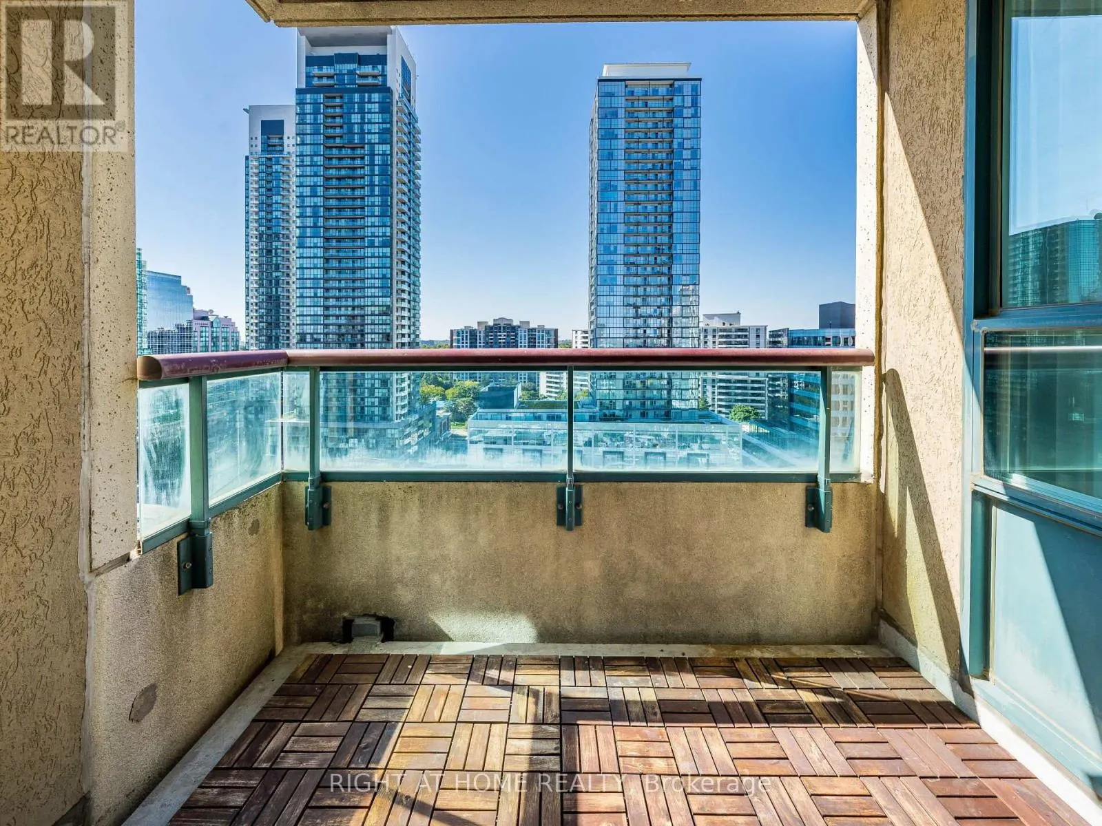 2001 - 238 DORIS AVENUE