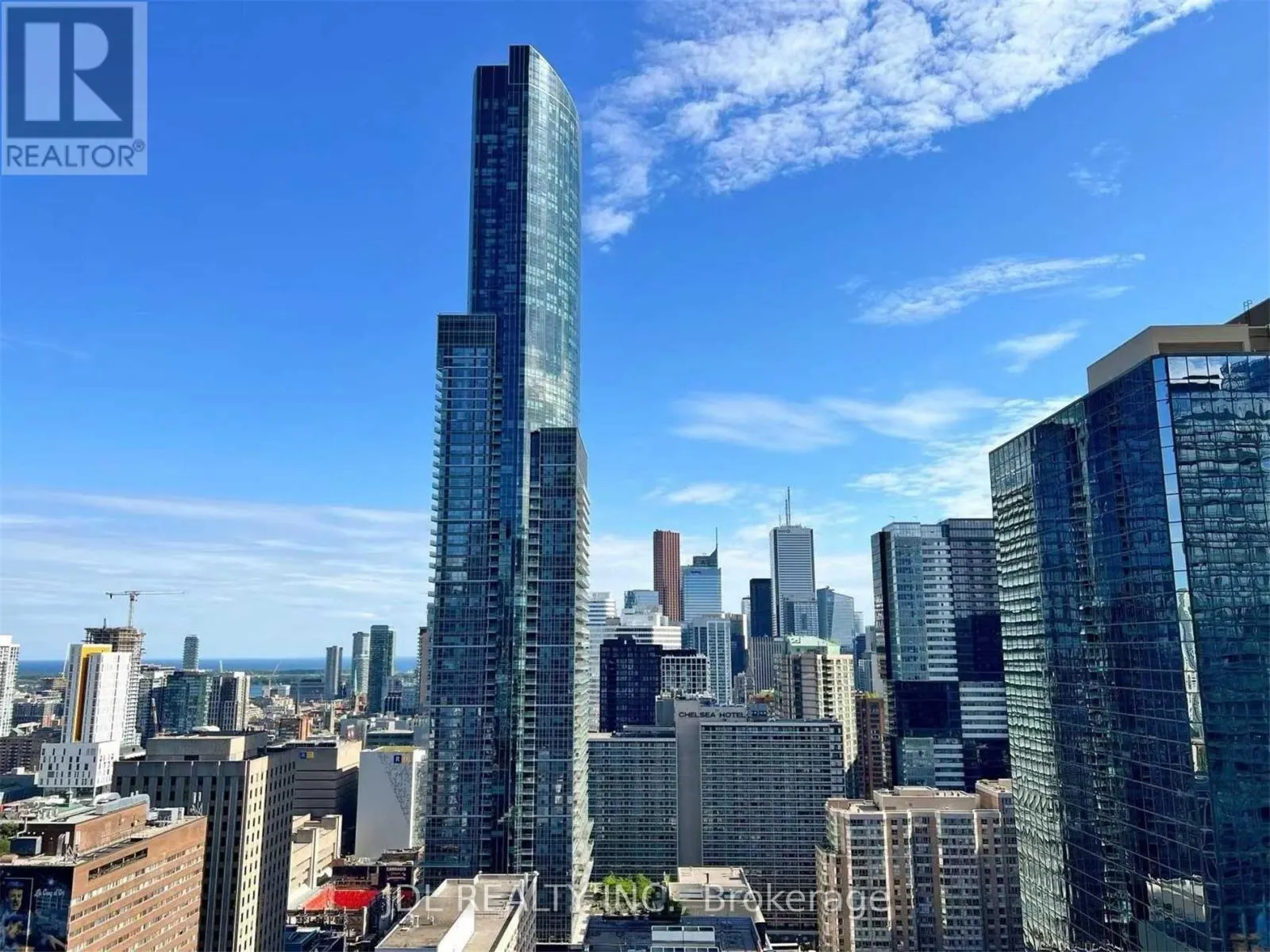 2801 - 15 GRENVILLE STREET