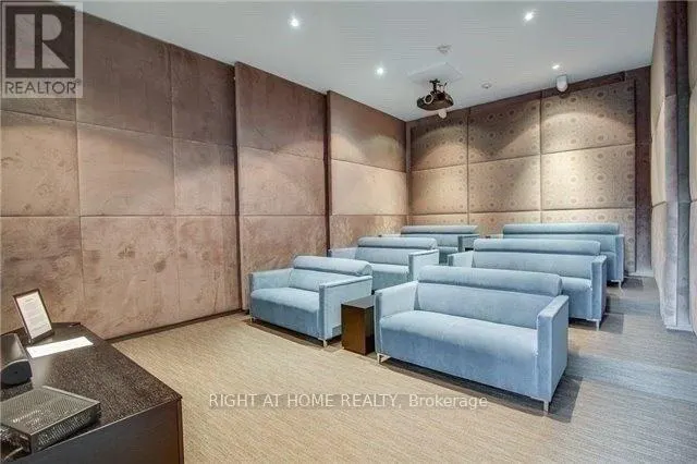 4506 - 832 BAY STREET