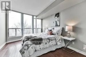 607 - 260 DORIS AVENUE