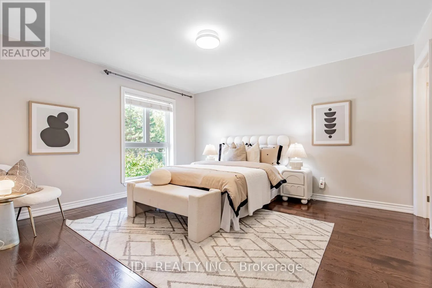 217 - 29 SCENIC MILL WAY