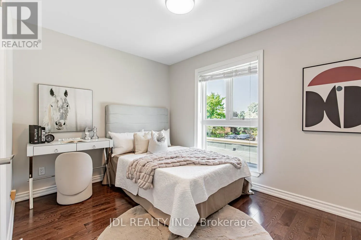 217 - 29 SCENIC MILL WAY