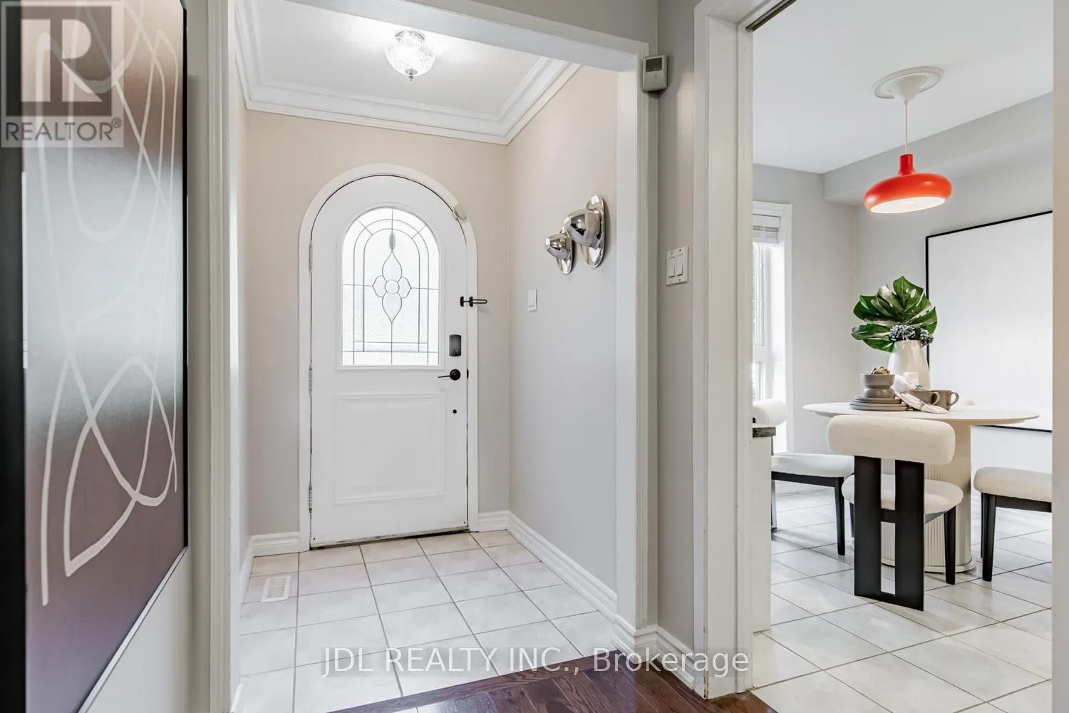 217 - 29 SCENIC MILL WAY