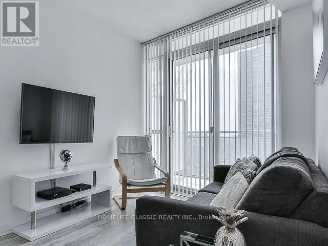 2105 - 38 DAN LECKIE WAY