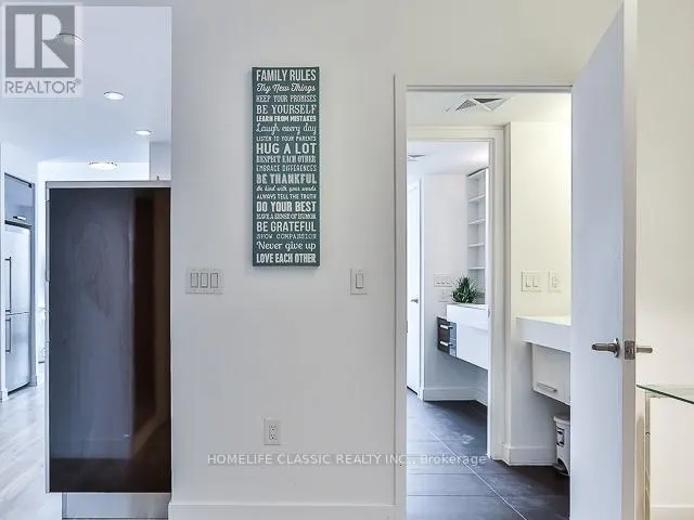 2105 - 38 DAN LECKIE WAY