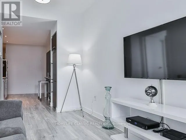 2105 - 38 DAN LECKIE WAY