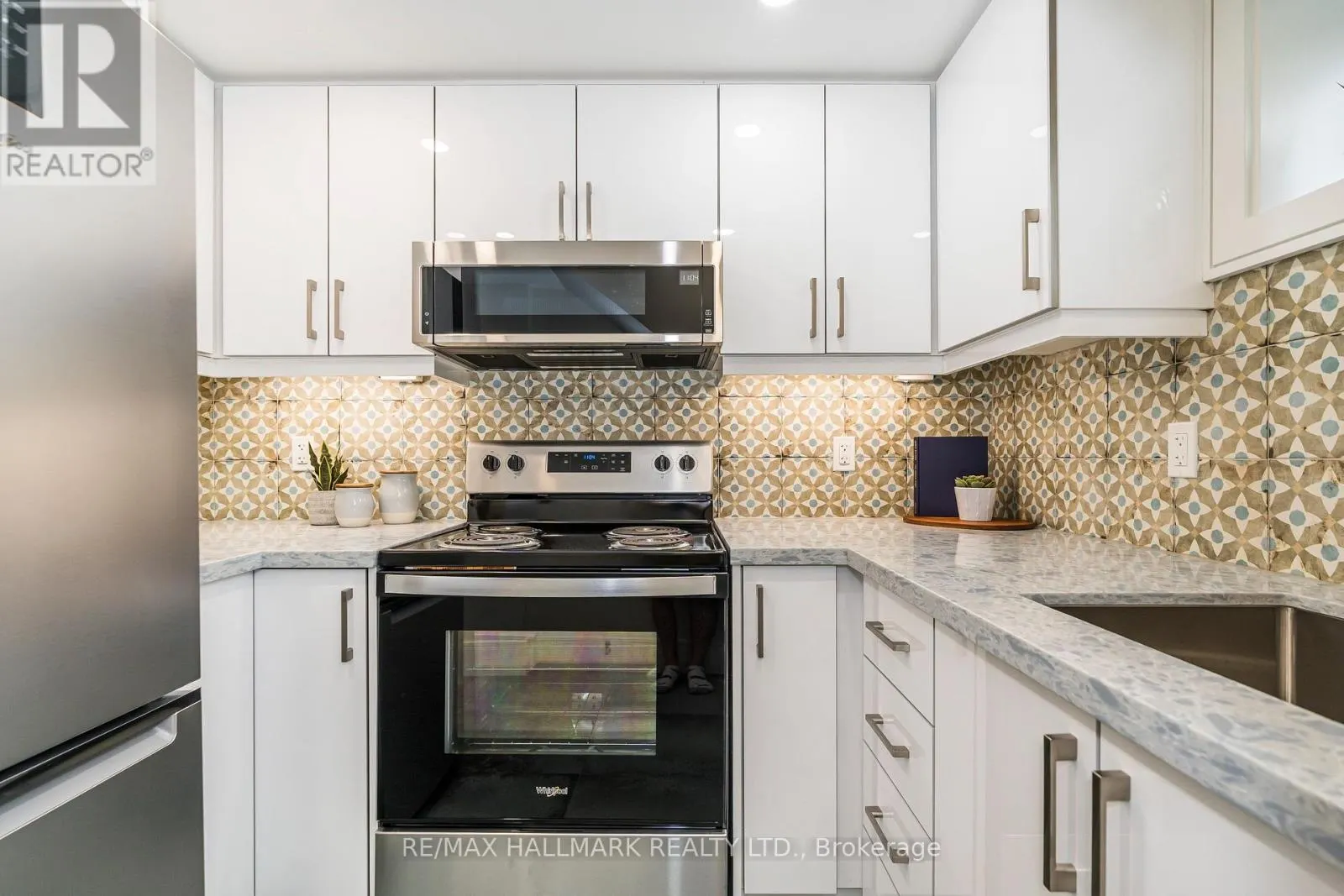 HOUSE - 202 RUSHOLME ROAD