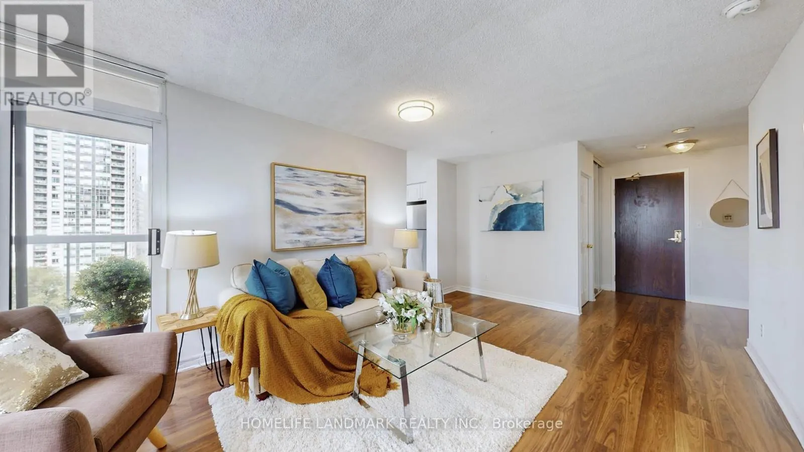 1103 - 28 EMPRESS AVENUE