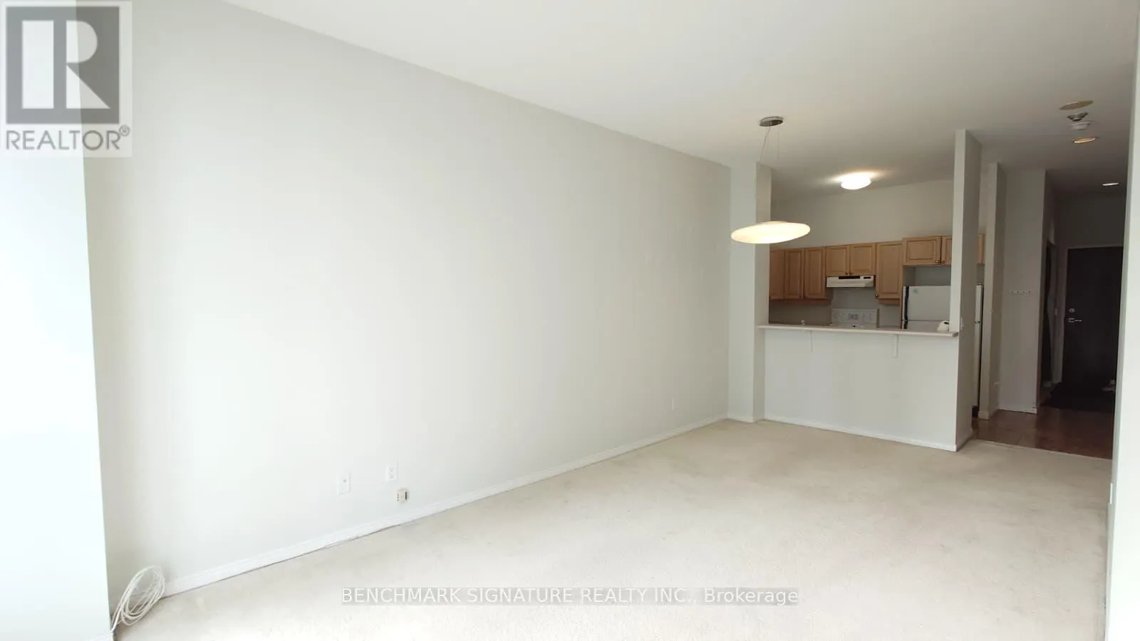 2104 - 7 KING STREET E