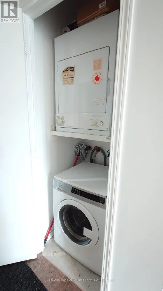 2104 - 7 KING STREET E