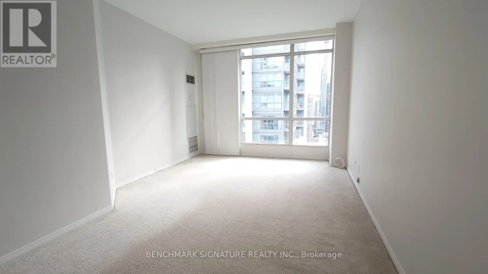 2104 - 7 KING STREET E