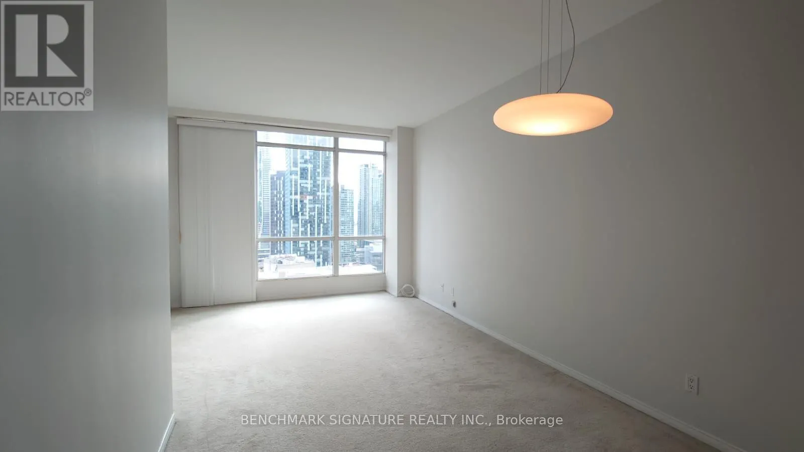 2104 - 7 KING STREET E