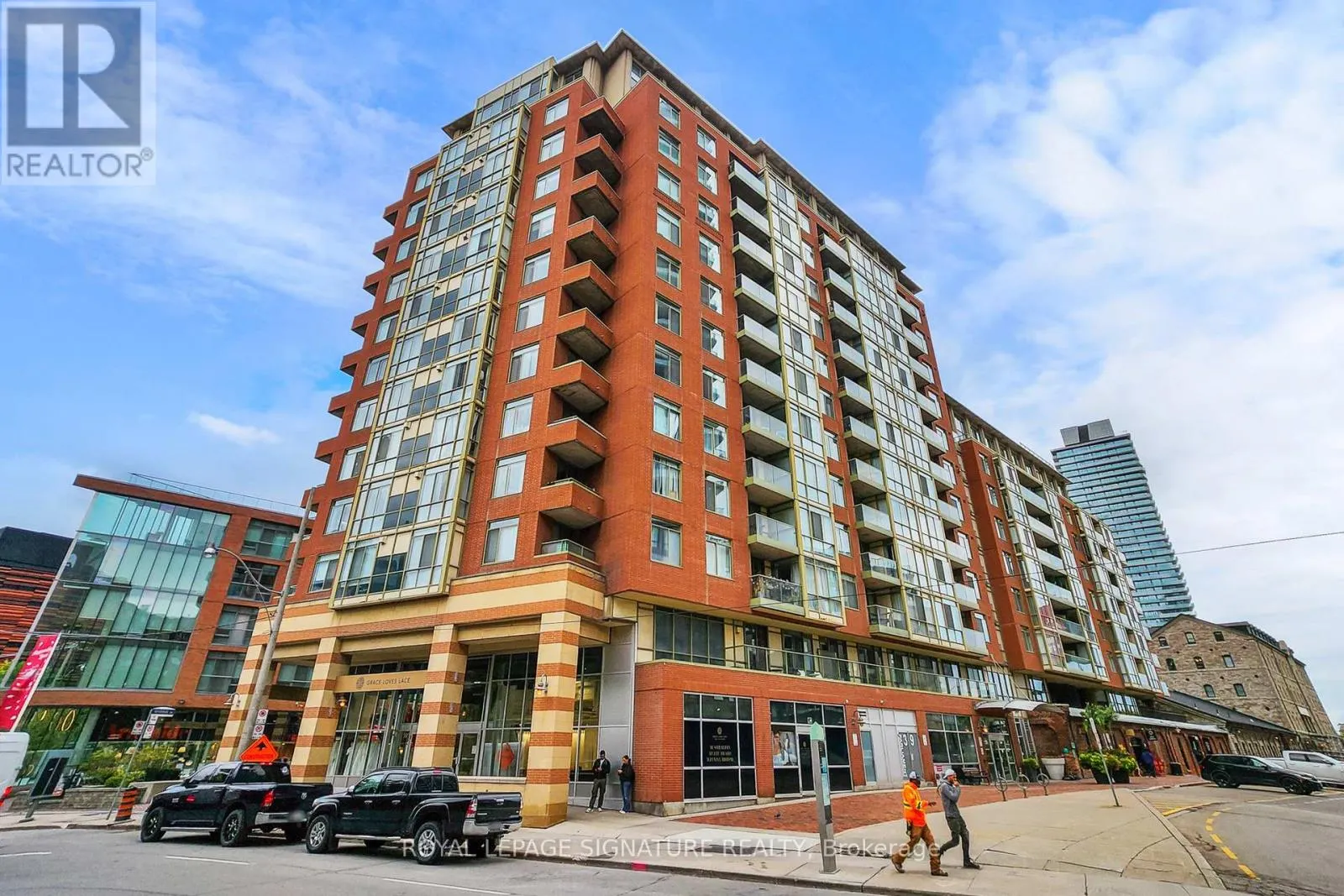 1205 - 39 PARLIAMENT STREET