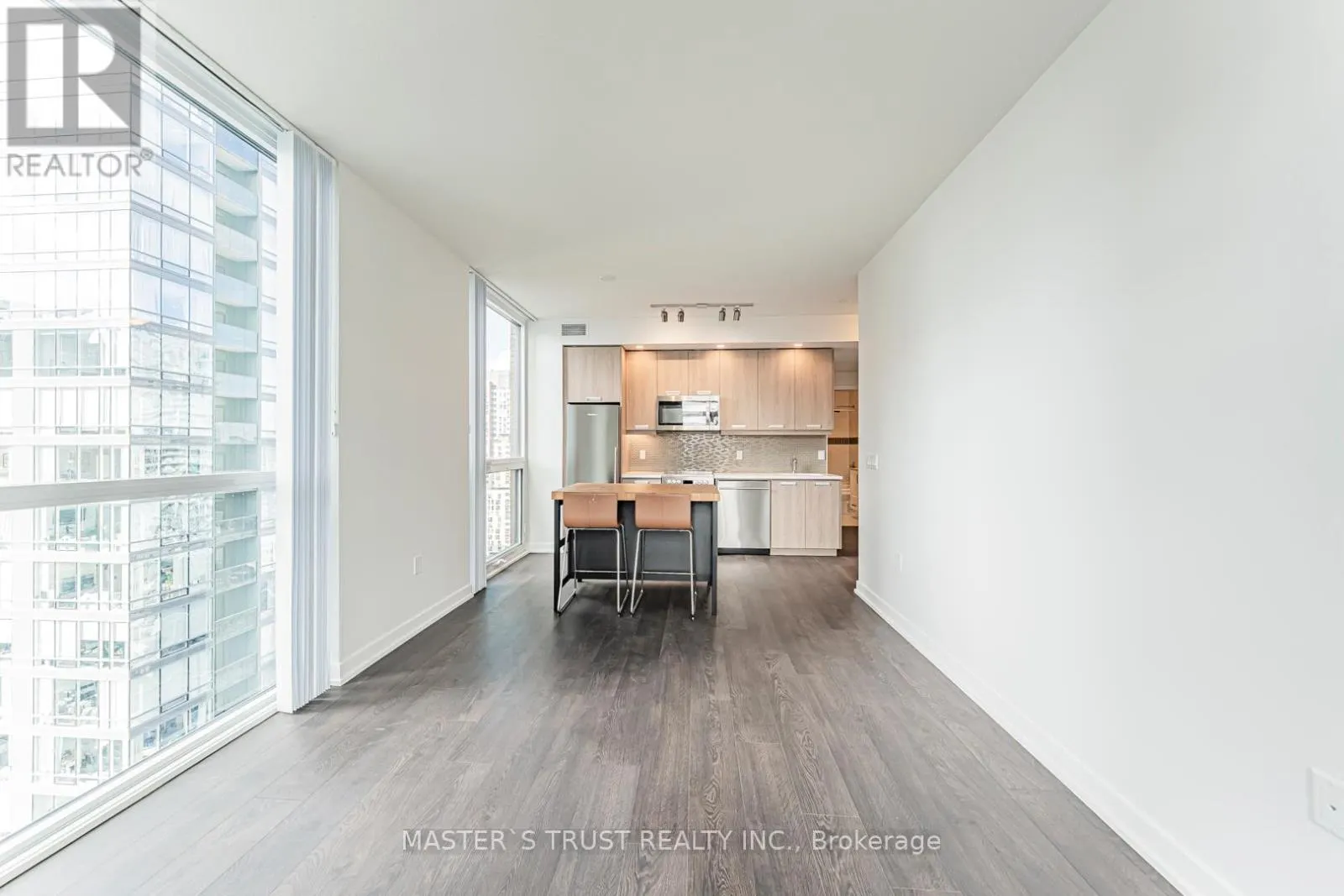 3004 - 99 JOHN STREET