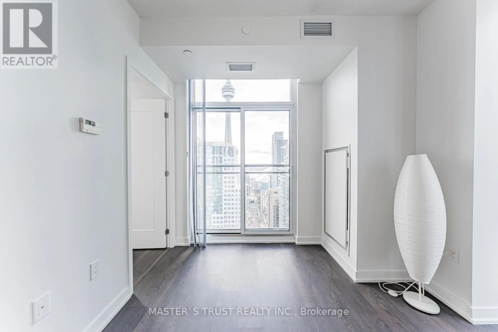 3004 - 99 JOHN STREET