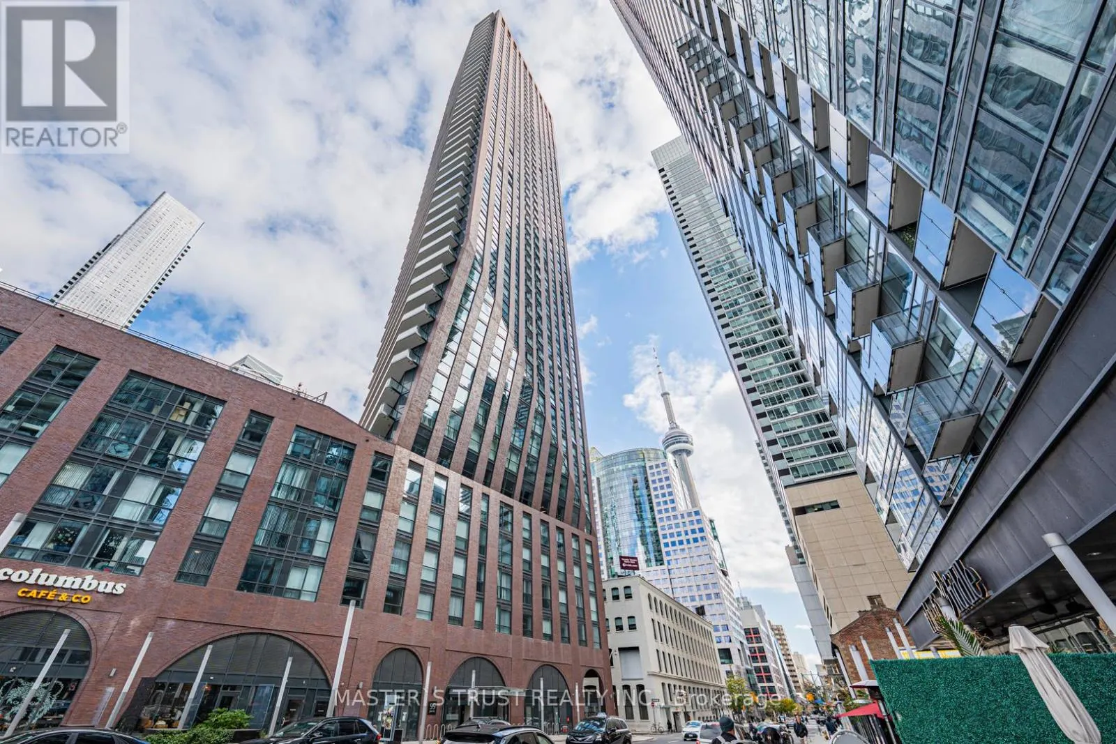 3004 - 99 JOHN STREET