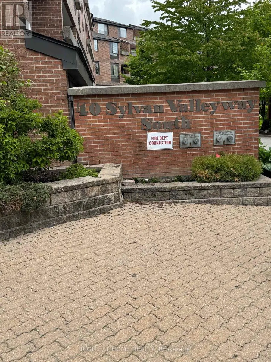 318 - 40 SYLVAN VALLEY WAY