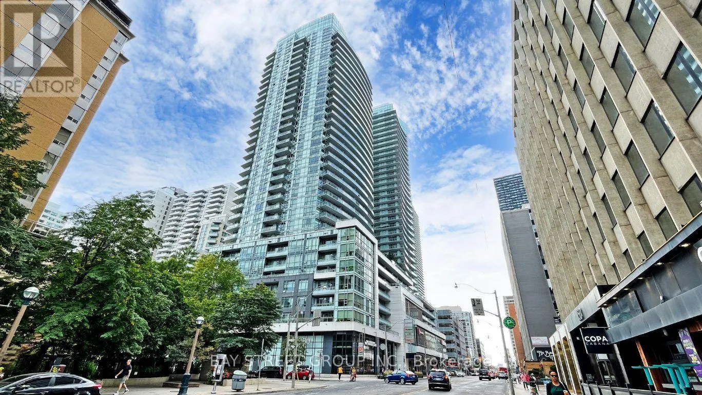 918 - 98 LILLIAN STREET