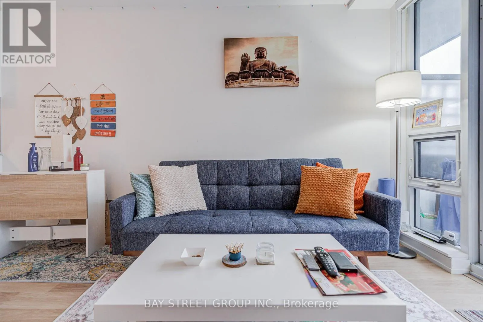 918 - 98 LILLIAN STREET