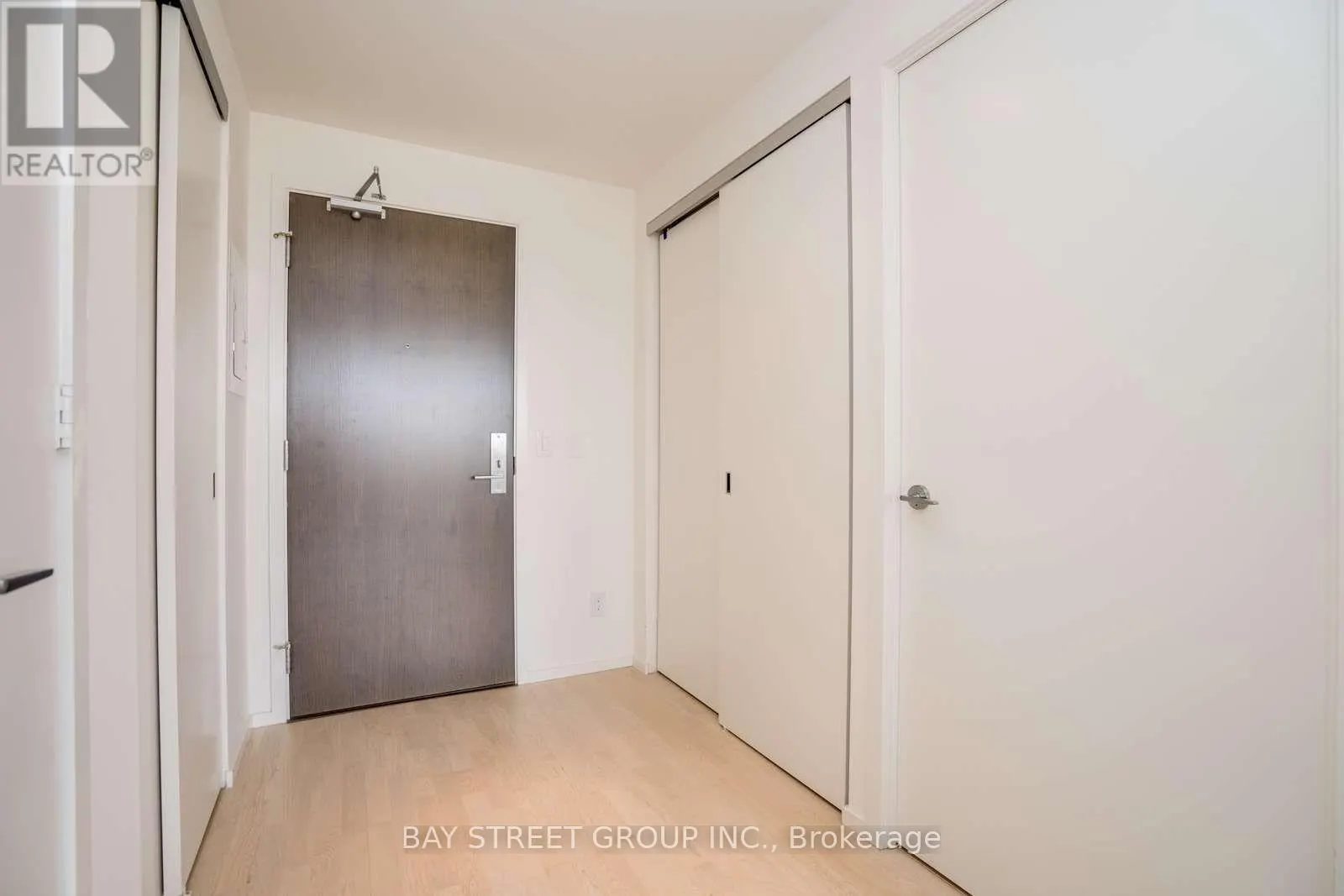 1709 - 101 CHARLES STREET E