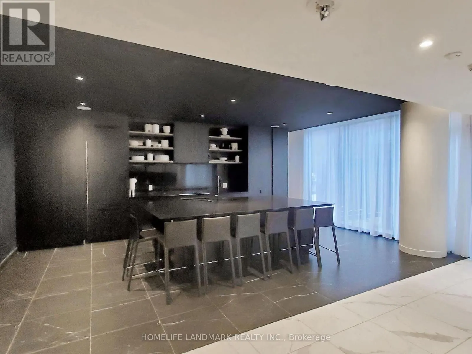 2007 - 20 EDWARD STREET