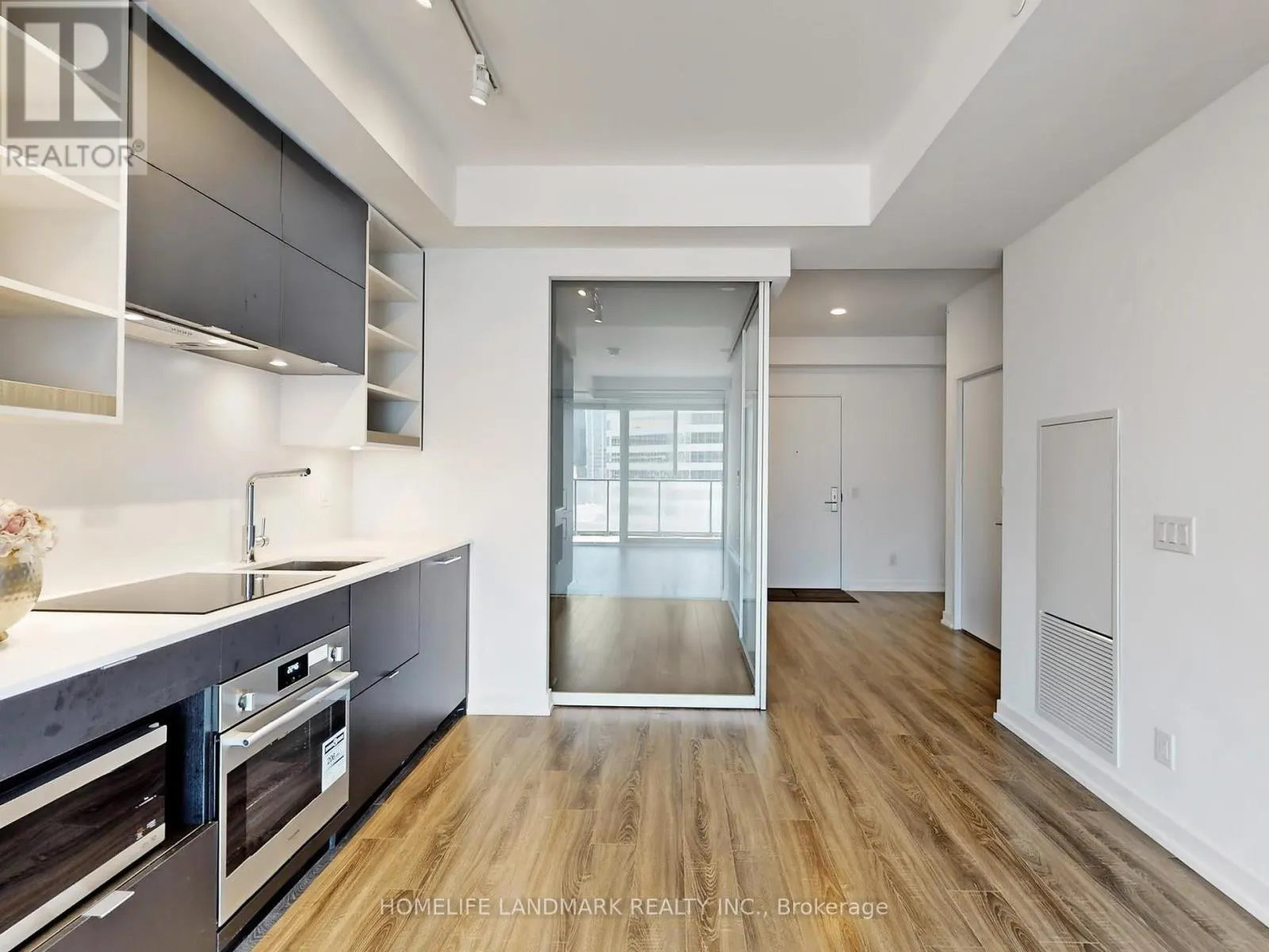 2007 - 20 EDWARD STREET