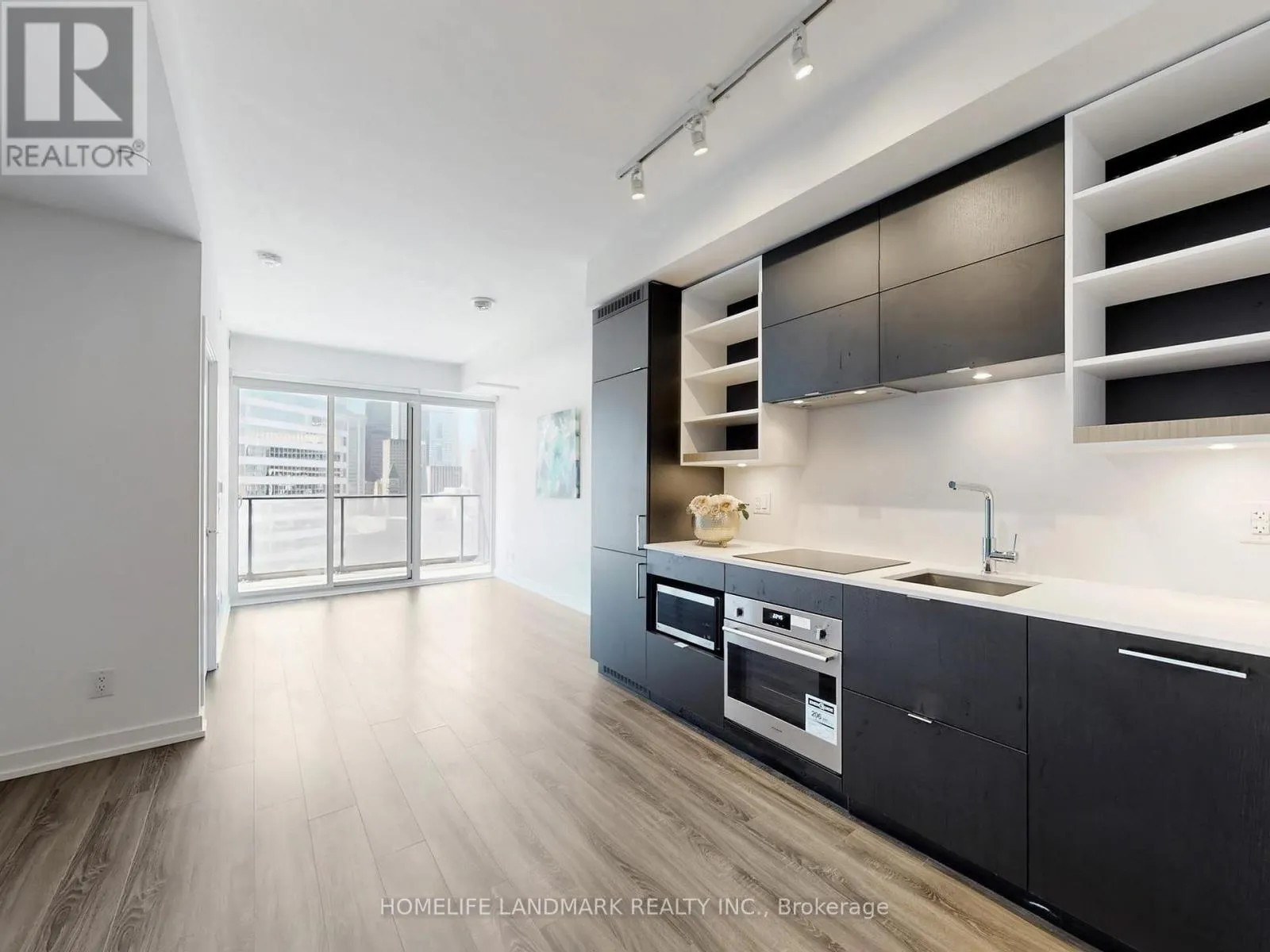 2007 - 20 EDWARD STREET