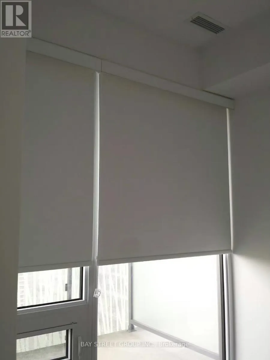 2103 - 42 CHARLES STREET E