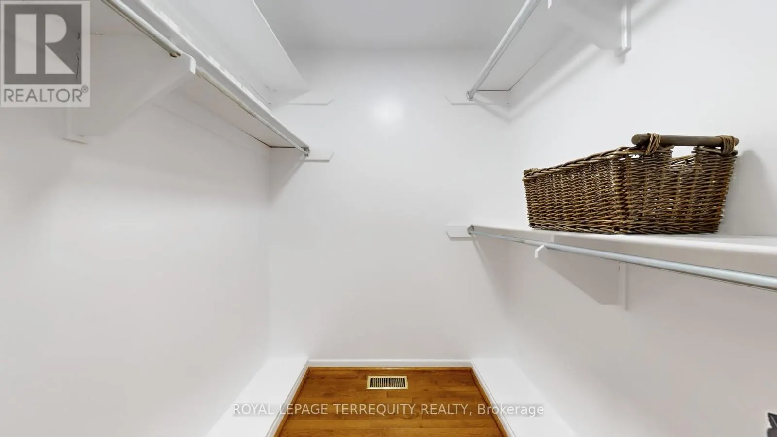 41 BEARDMORE CRESCENT